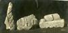 Stèle met drie togati
